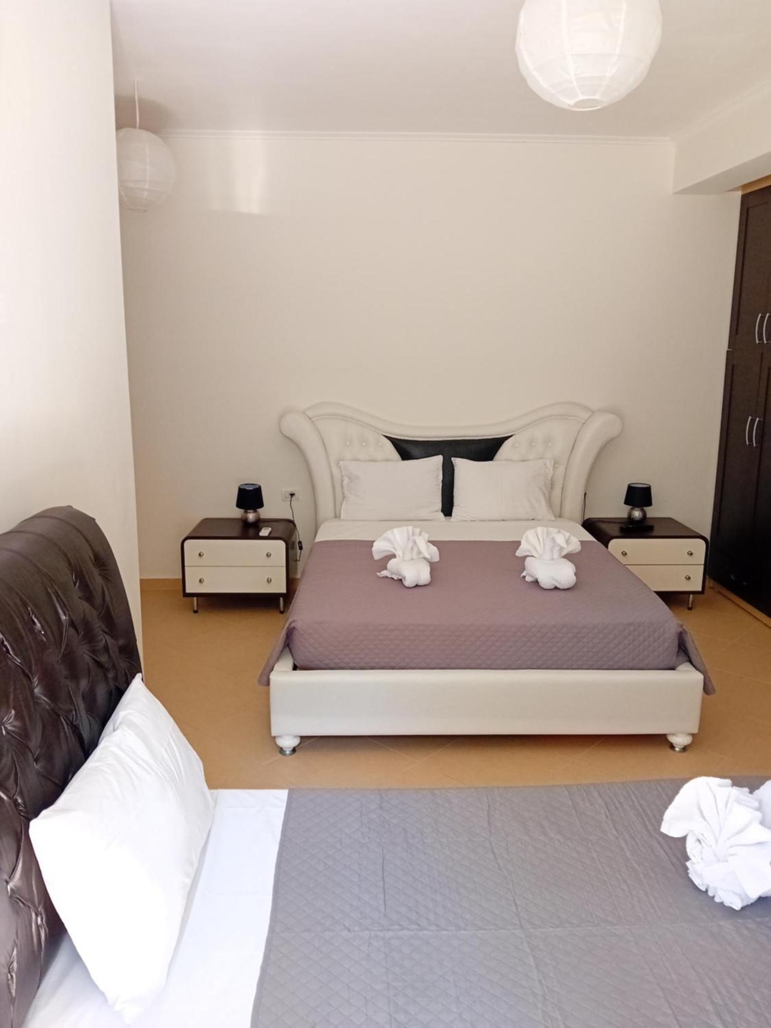 Artur Apartments Himare Quarto foto